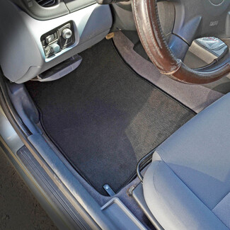 Ворсовые коврики на Nissan Almera 2 (N16) 2000&nbsp;-&nbsp;2006 в Омске