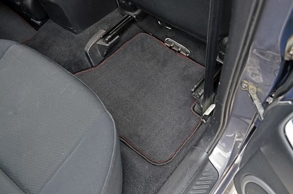 Ворсовые коврики на Mazda 3 2003 - 2009 в Омске