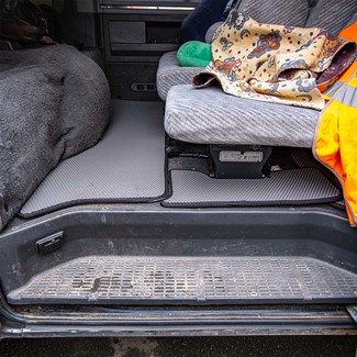EVA коврики на Mitsubishi Delica 3 1986 - 1999 в Омске