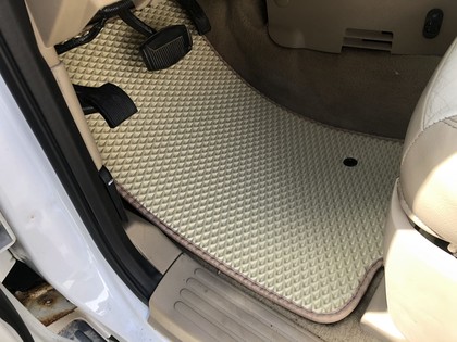 Коврики на Ford Explorer IV 2005 - 2011 в Омске