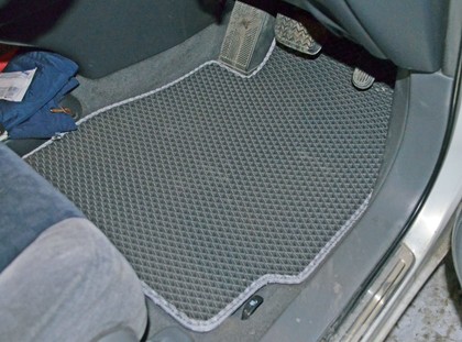 Коврики на Toyota Harrier I 1997 - 2003 в Омске