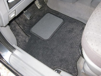 Коврики на KIA Carens I 1999 - 2006 в Омске