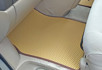 EVA коврики на Toyota Alphard (H10) 2002 - 2008 в Омске