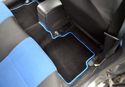 Коврики на Subaru Impreza II 2000 - 2007 в Омске