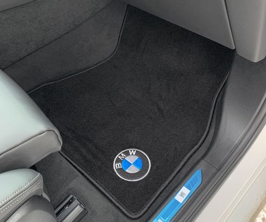 Коврики на BMW X7 (G07) 2018 - 2025 в Омске
