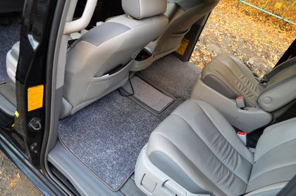 Коврики на Toyota Sienna III 2010 - 2020 в Омске
