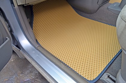 Ворсовые коврики на Nissan March (K12) 2002 - 2010 в Омске