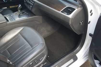 Коврики на Hyundai Genesis II 2014 - 2017 в Омске
