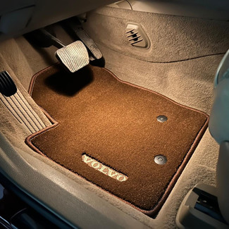 Коврики на Volvo XC90 I 2002 - 2014 в Омске