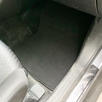 Коврики на Mitsubishi Outlander III 2012 - 2025 в Омске