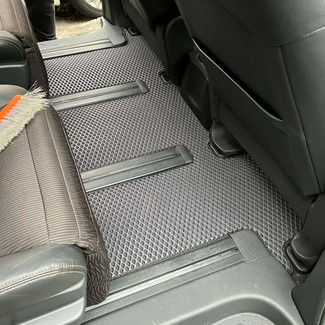Коврики на Nissan Elgrand (E52) 2010 - 2025 в Омске
