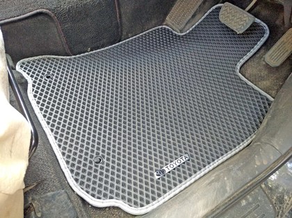 EVA коврики на Toyota Wish I 2003 - 2009 в Омске