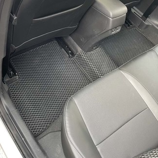 Коврики на Chevrolet Onix II 2019 - 2025 в Омске