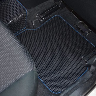 Коврики на Mazda Axela II 2009 - 2013 в Омске