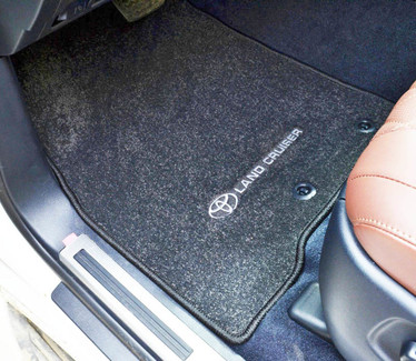 Коврики на Toyota Land Cruiser 200 2007 - 2021 в Омске