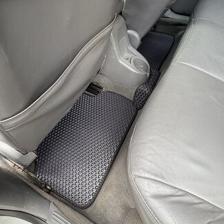 Ворсовые коврики на Ford Focus I 1998 - 2005 в Омске Ворсовые коврики на Ford Focus I 1998 - 2005 в Омске