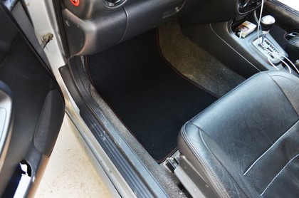 Коврики на Subaru Impreza II 2000 - 2007 в Омске