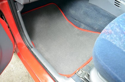 Коврики на Toyota Cami 1999 - 2006 в Омске