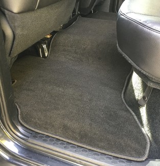 Коврики на Dodge RAM IV 2008 - 2024 в Омске