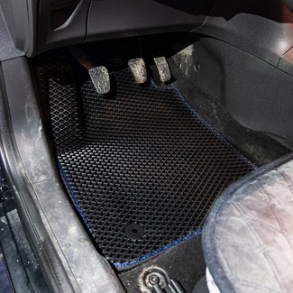 Коврики на Ford Fiesta VI 2008 - 2019 в Омске