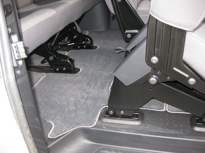Коврики на Volkswagen Caravelle (T5) 2003 - 2015 в Омске