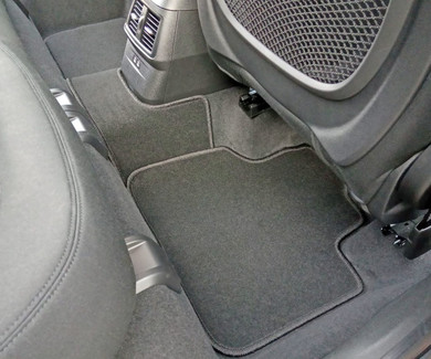 Коврики на BMW X1 (F48/F49) 2015 - 2022 в Омске