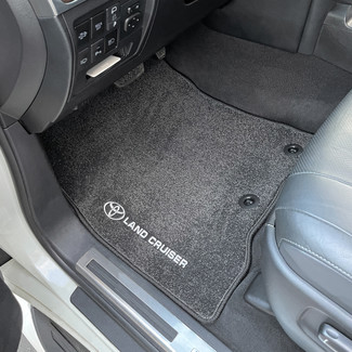Коврики на Toyota Land Cruiser 200 2007 - 2021 в Омске