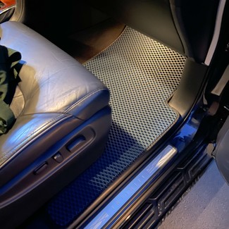 Коврики на Infiniti QX56 II 2010 - 2014 в Омске