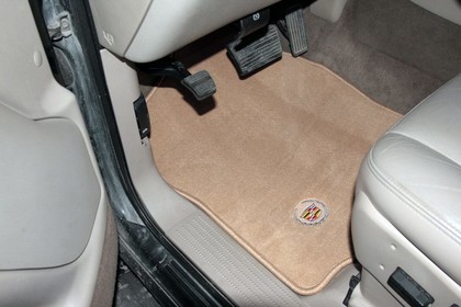 Коврики на Cadillac Escalade II 2002 - 2007 в Омске