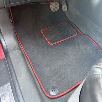 Коврики на Renault Laguna III 2007 - 2015 в Омске