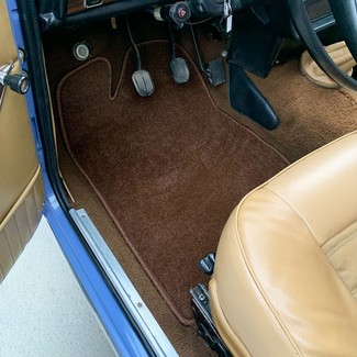 Коврики на Lada (ВАЗ) 2101, 2102, 2103, 2104, 2105, 2106, 2107 1970 - 2012 в Омске