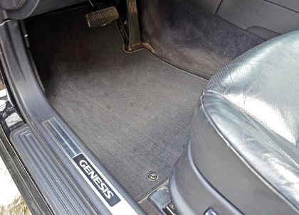 Коврики на Hyundai Genesis I 2008 - 2014 в Омске