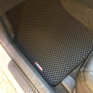 Ворсовые коврики на Toyota Corolla Fielder (E14) 2006 - 2012 в Омске Ворсовые коврики на Toyota Corolla Fielder (E14) 2006 - 2012 в Омске