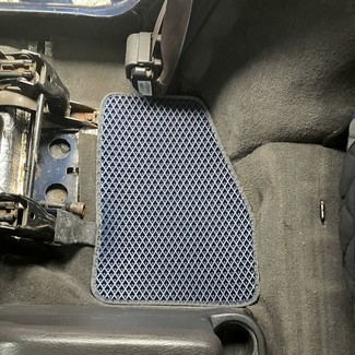 Коврики на Jeep Wrangler (TJ) 1996 - 2006 в Омске