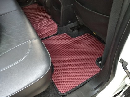 Коврики на Suzuki Grand Vitara III 2005 - 2016 в Омске
