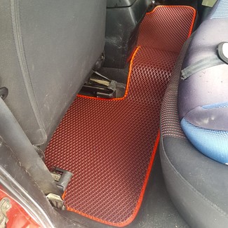 Ворсовые коврики на Mazda 3 2003 - 2009 в Омске