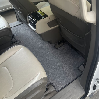 Ворсовые коврики на KIA Carnival IV 11 мест 2020&nbsp;-&nbsp;2026 в Омске