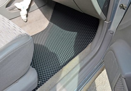 Коврики на Subaru Forester I 1997 - 2002 в Омске