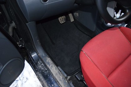 Коврики на Mitsubishi Colt VI 2002 - 2012 в Омске