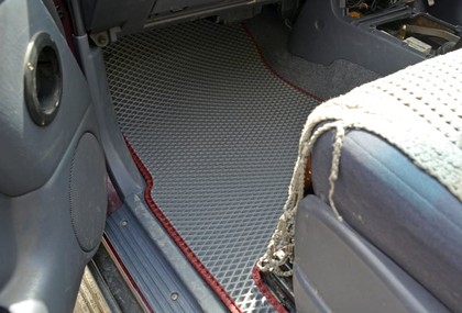 Ворсовые коврики на Toyota Land Cruiser Prado 90 1996 - 2002 в Омске