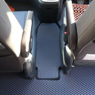 Коврики на Nissan Serena (C27) 2016 - 2022 в Омске