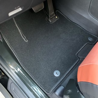 Коврики на KIA Carnival IV 2020 - 2025 в Омске