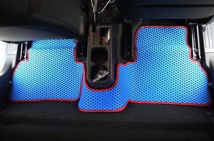 Коврики на Suzuki Jimny IV 2018 - 2025 в Омске