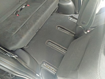 Ворсовые коврики на Honda StepWGN IV 2009 - 2015 в Омске