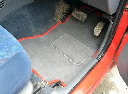 Коврики на Toyota Cami 1999 - 2006 в Омске