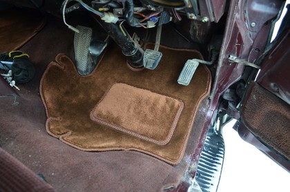 Ворсовые коврики на Toyota Hiace (H100) 1989 - 2005 в Омске