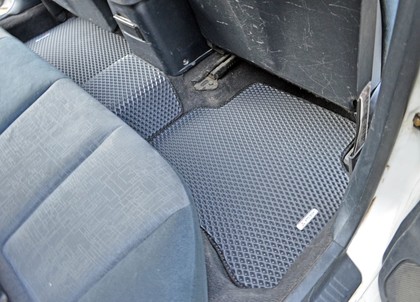 Ворсовые коврики на Mitsubishi Galant VIII 1996 - 2005 в Омске