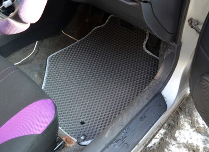 Коврики на Toyota Sprinter Carib (E11) 1995 - 2002 в Омске