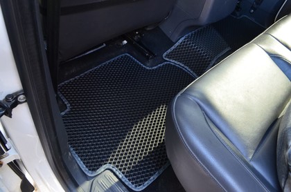 Коврики на Volkswagen Amarok 2011 - 2025 в Омске